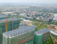 配套公共服务创新社会管理促进与中心镇区的协调发展